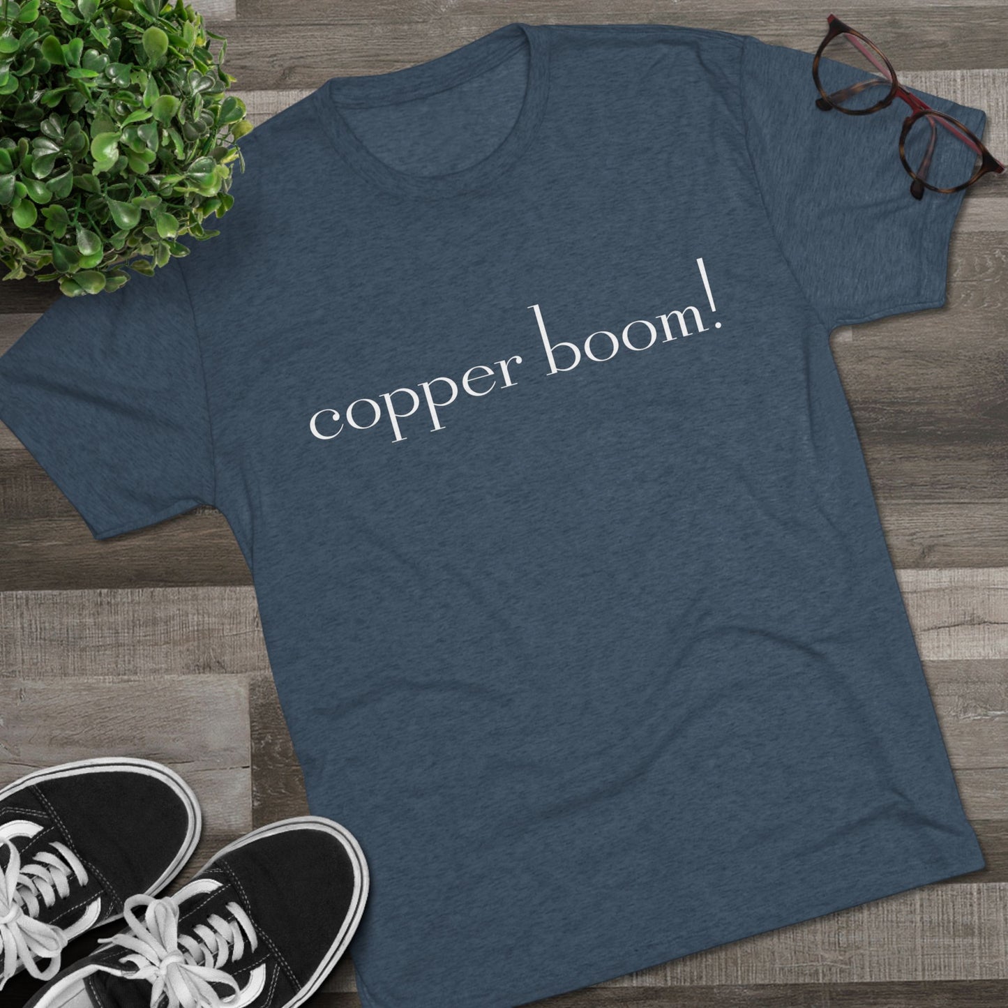 copper boom! | A touch of mascara, dab of copper tone, zip bam boom, out the door. | Gilmore girls